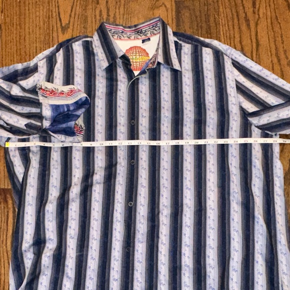 Robert Graham Stripped button down - Picture 5 of 6